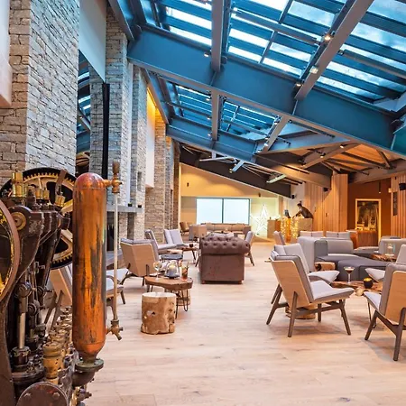 Voulezvous By Les Etincelles Tignes