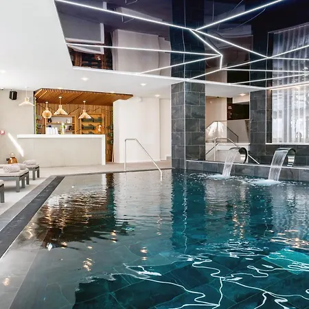 Voulezvous By Les Etincelles 5*