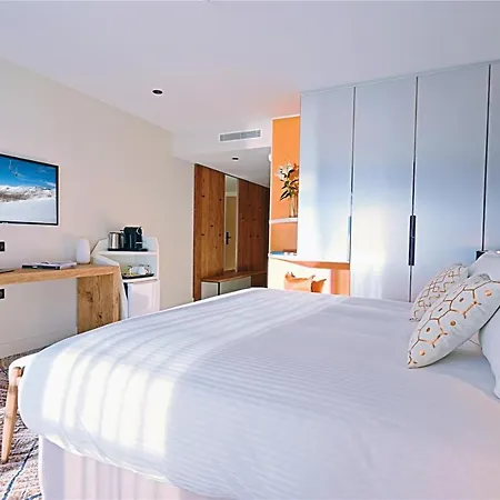 Voulezvous By Les Etincelles 5*