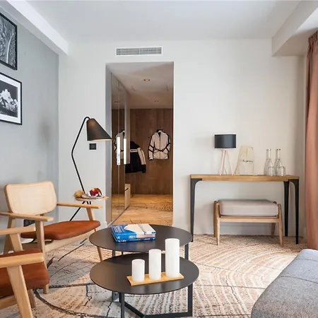 Voulezvous By Les Etincelles 5* Тинь