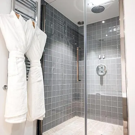 Voulezvous By Les Etincelles 5* Тинь