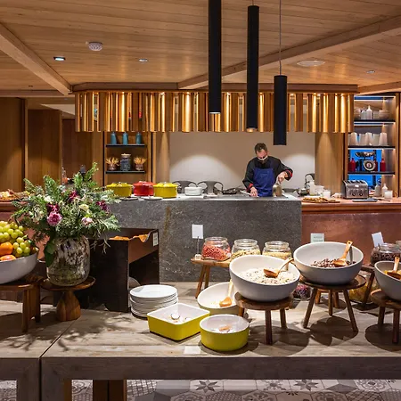 Voulezvous By Les Etincelles Tignes