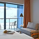 Hotel Voulezvous By Les Etincelles Tignes