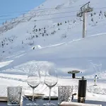 Voulezvous By Les Etincelles Tignes