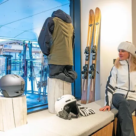 Voulezvous By Les Etincelles Tignes