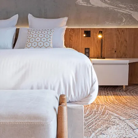 Voulezvous By Les Etincelles Tignes