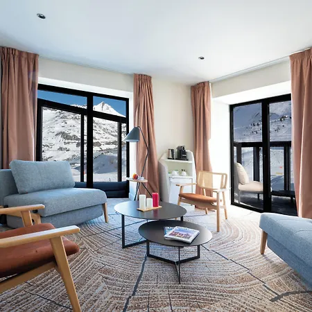Voulezvous By Les Etincelles 5*