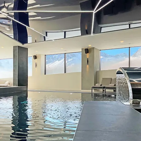 Voulezvous By Les Etincelles Tignes